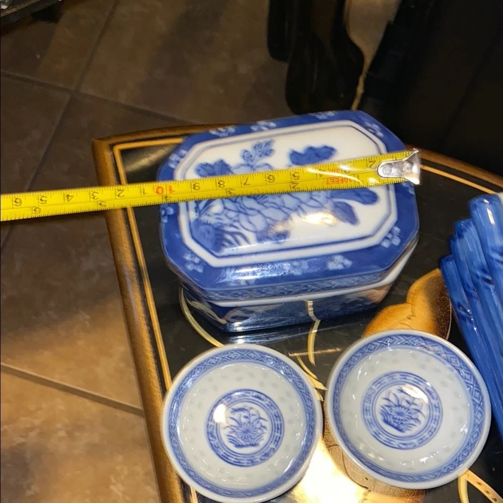 BX50 Vintage Oriental Blue and White Porcelain Dining Set